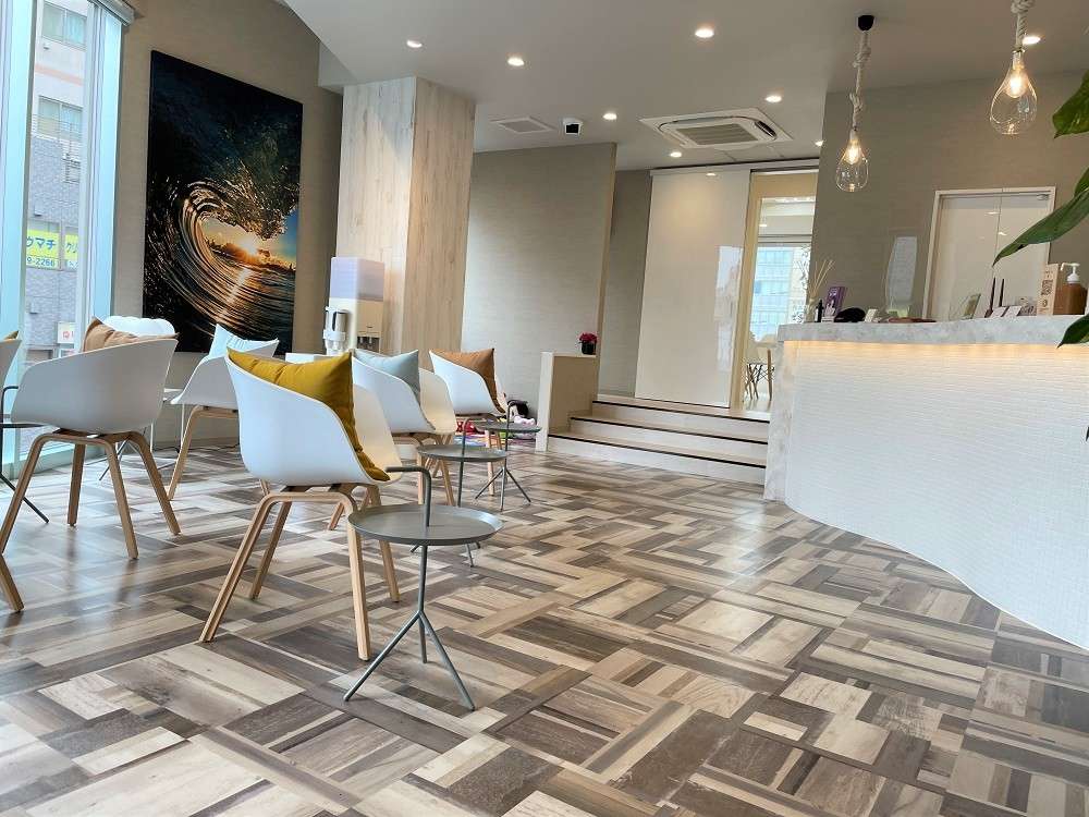 日本補綴歯科学会の認定医で、国際口腔インプラント学会の認定専門医が院長をしております。【年中無休　土日祝も診療】