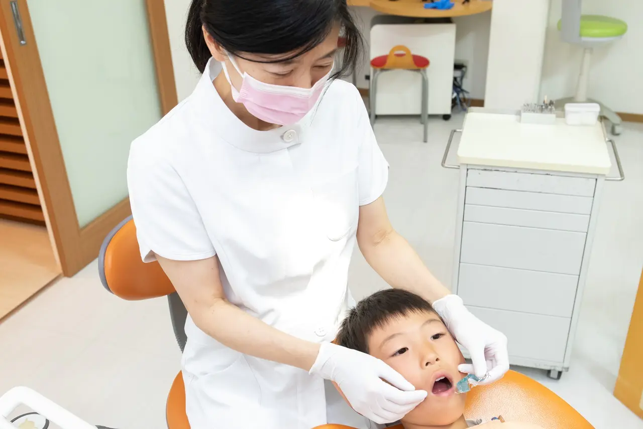 【長嶺団地バス停 徒歩5分】予防施設認定で幅広い世代の健康を支える増村歯科医院