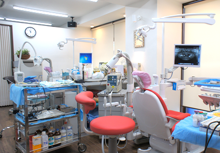 新宿西口駅徒歩2分のマーレデンタルクリニック - 専門的な除菌治療で安心の歯科医療