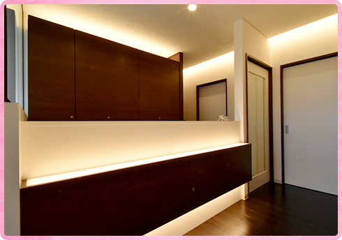 ①クリニック外観②受付③診療室