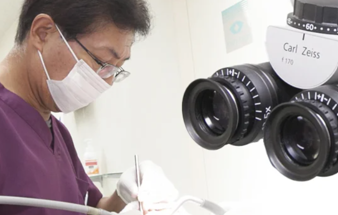 マイクロスコープやCTを活用しています