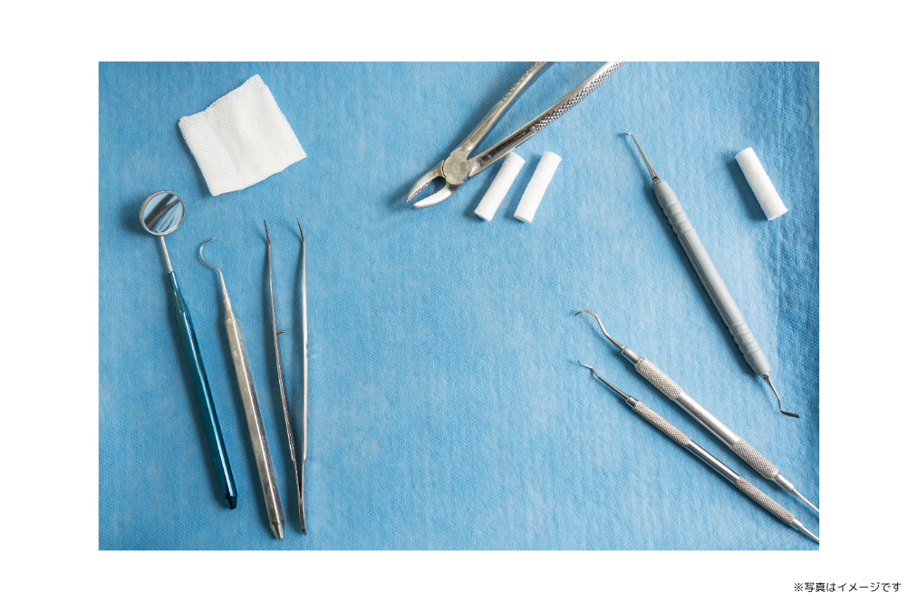 ブラッシング指導と定期管理を行っています