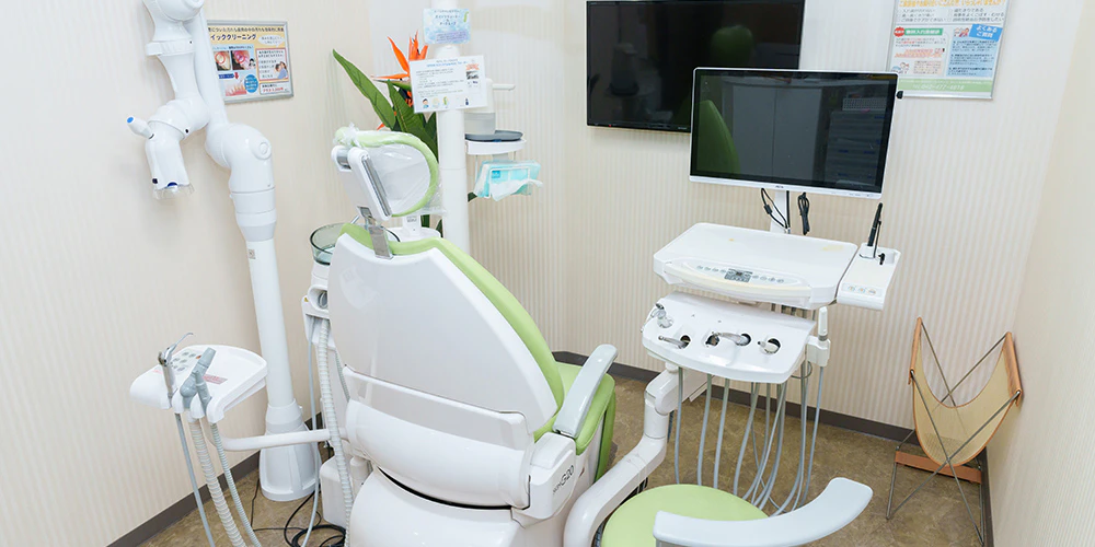 【日本口腔外科学会認定医在籍】医療の中の歯科を目指し患者様をサポートするひばりの森歯科