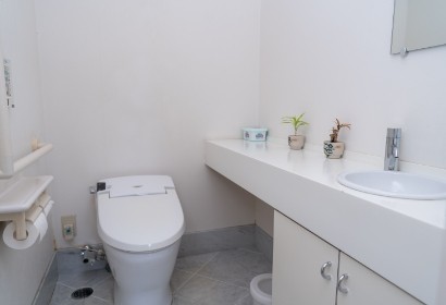 院内はトイレまで清潔に保たれています