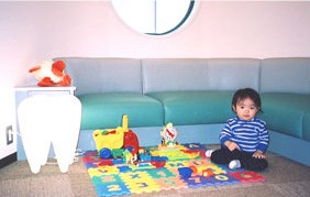 お子様のためのプレイスペースを完備しています