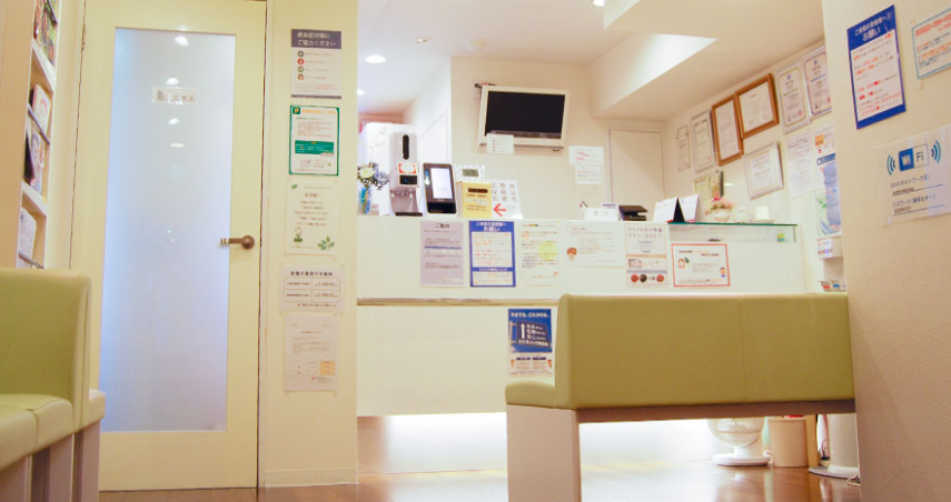 ①入り口②待合室③診療室