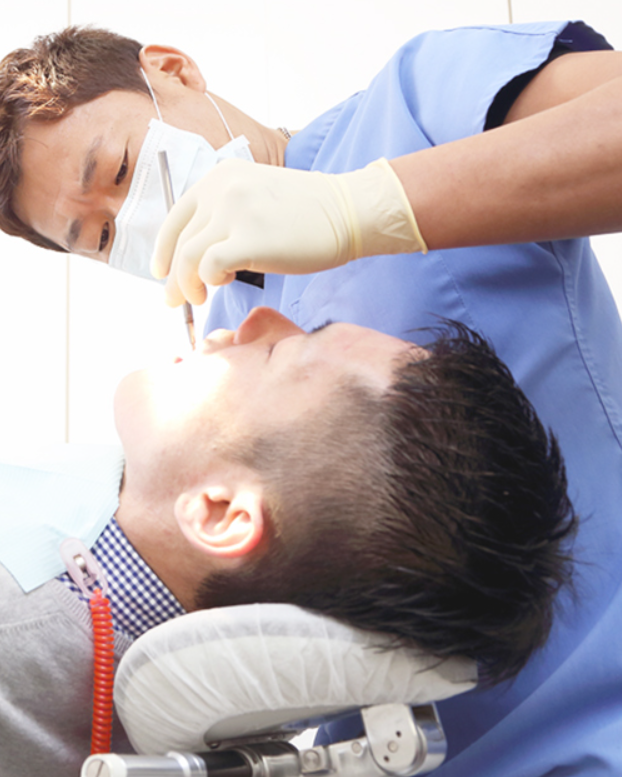 痛みを極力抑えた治療を行います