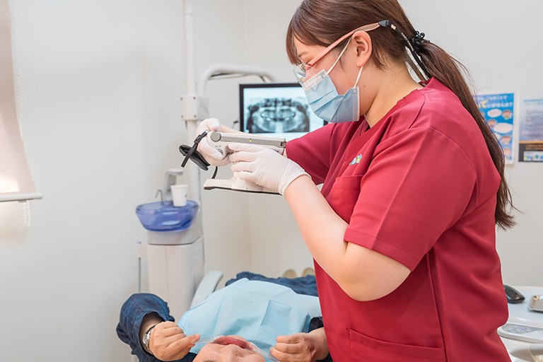 治療前に丁寧な検査を行います