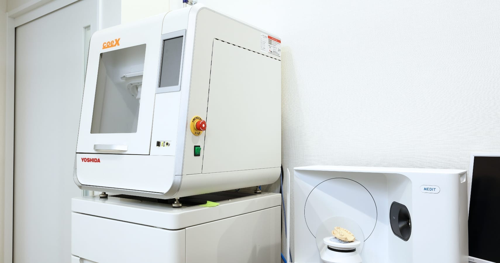 使用器具などの滅菌管理は万全に行われています