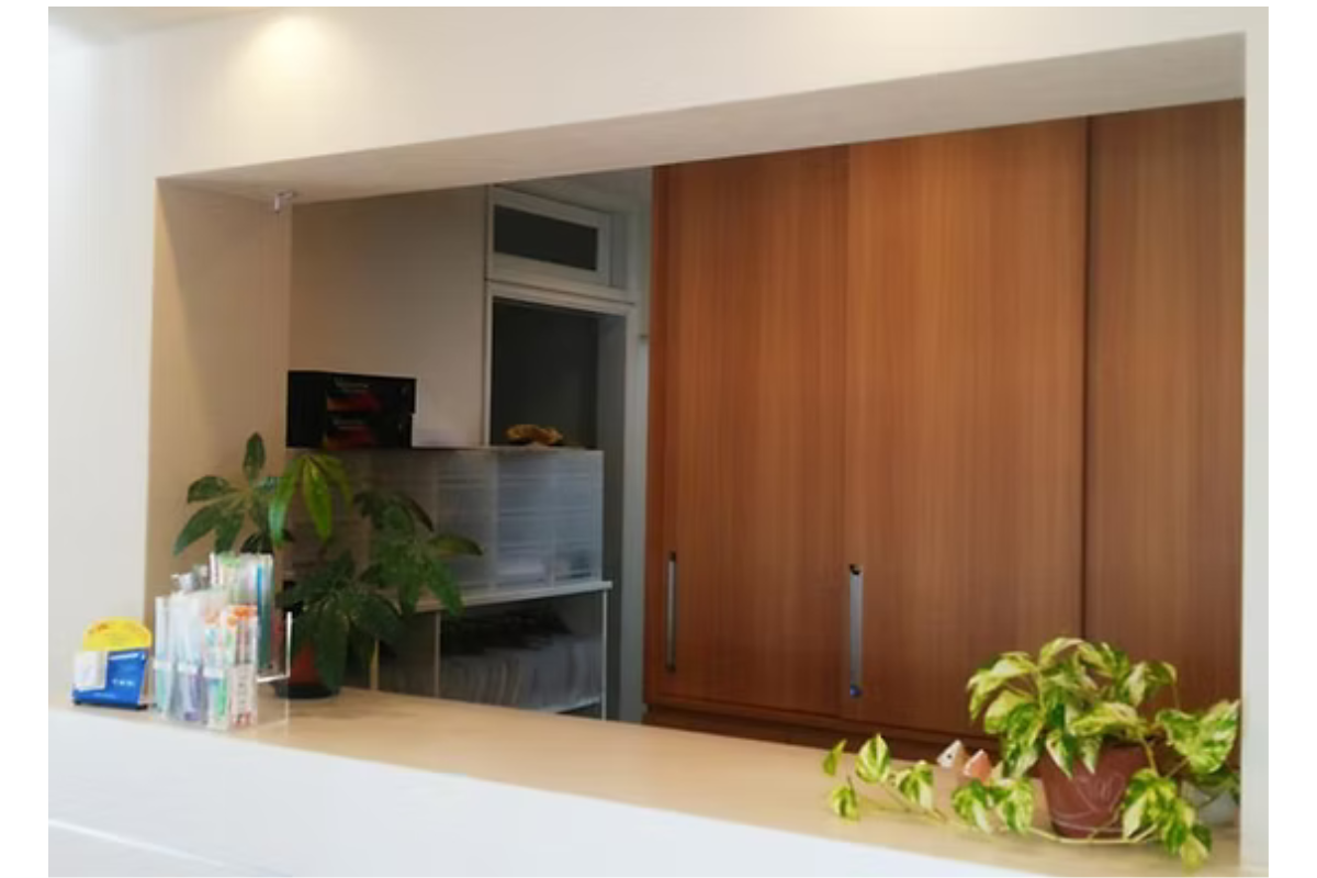 医院外観・受付・診療室