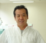 院長　伊禮　弘明