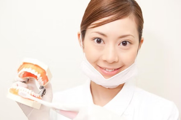 むし歯や歯周病を「なってから治す」ではなく「なる前に防ぐ」ことを重視した予防プログラムを提供しています
