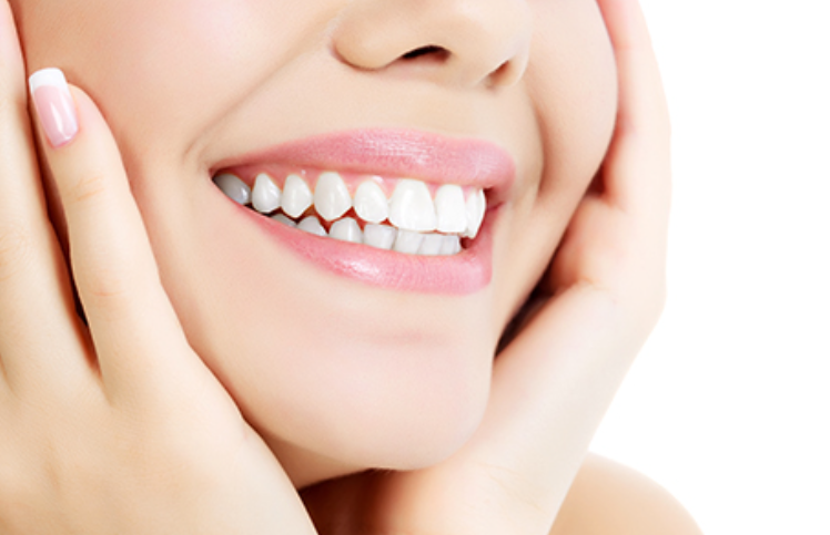 ライフスタイルに合わせた矯正治療で、美しい口元を実現します