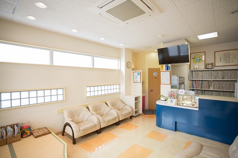 【AW交差点近く・駐車場完備】カウンセリングを重視した診療を行う 歯のお医者さん