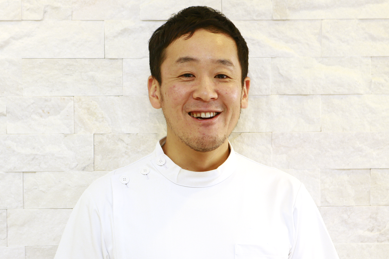 「一生、自分の歯で食事を楽しむこと」を大切にし、歯の健康を長く支えることに重きを置いた診療を行っています