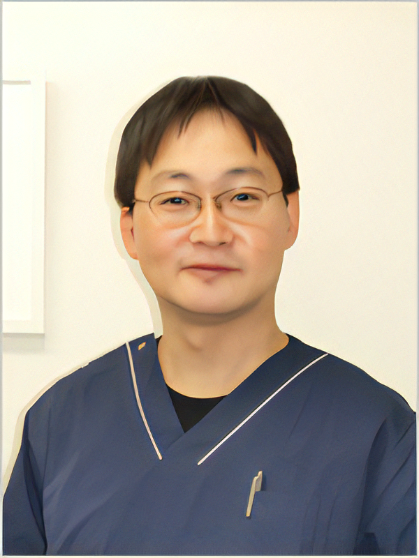 院長の阿部　哲也