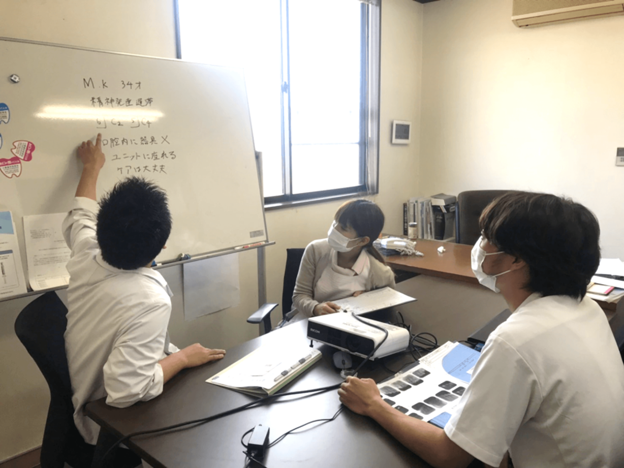お口周りに症状が出たら歯科口腔外科に相談することが大切です