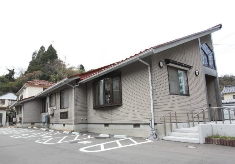 駐車場が10台分完備されています