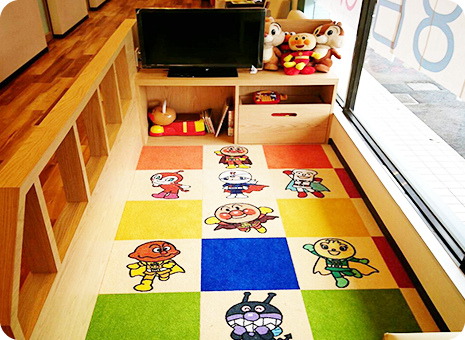 【西鉄バス 桧原営業所からすぐ】【日本小児歯科学会員在籍】患者様が笑顔で通える街の歯医者さんを目指すきらりえがお歯科 小児 矯正歯科