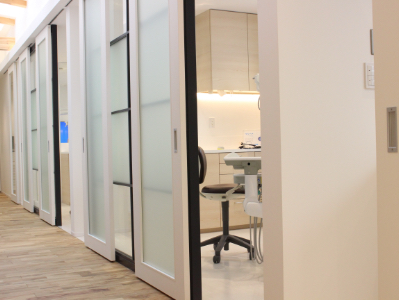 機能性も審美性も兼ね備えた治療を提供します