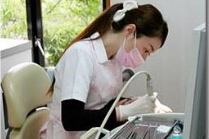 【東岡崎駅徒歩圏】インプラントと審美歯科に強い加藤歯科室