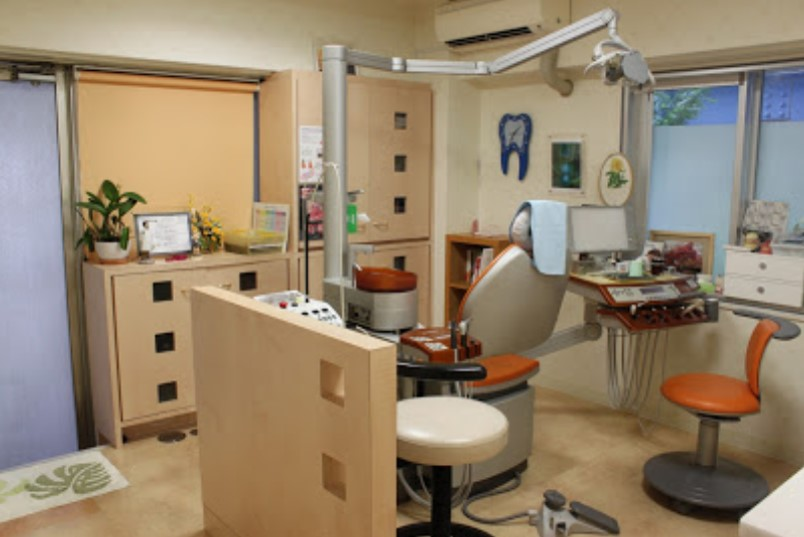 【大久保駅南口より徒歩2分】カラダとココロに負担の少ない診療で、患者様の健康づくりをサポートする「橋本歯科医院」