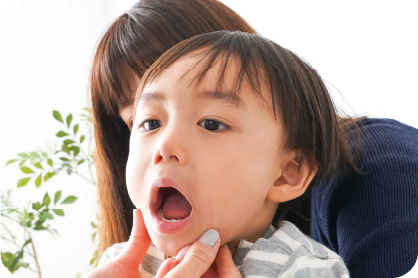 拡大鏡で細部まで確認する予防ケアをご提供いたします。