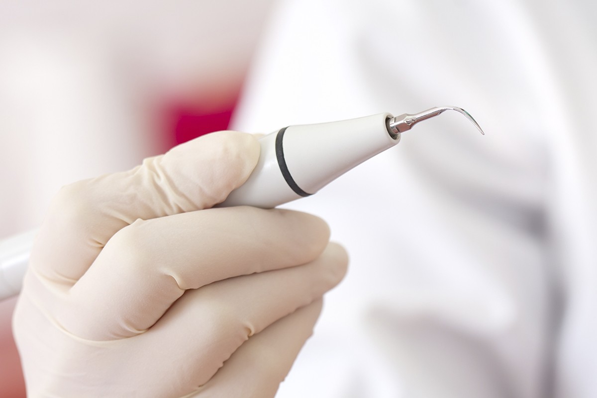 早期発見と丁寧な管理で歯を守ります