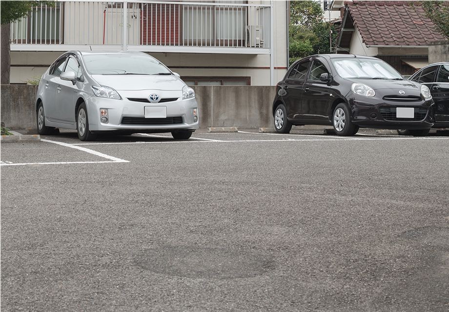 ①外観②診療室③駐車場