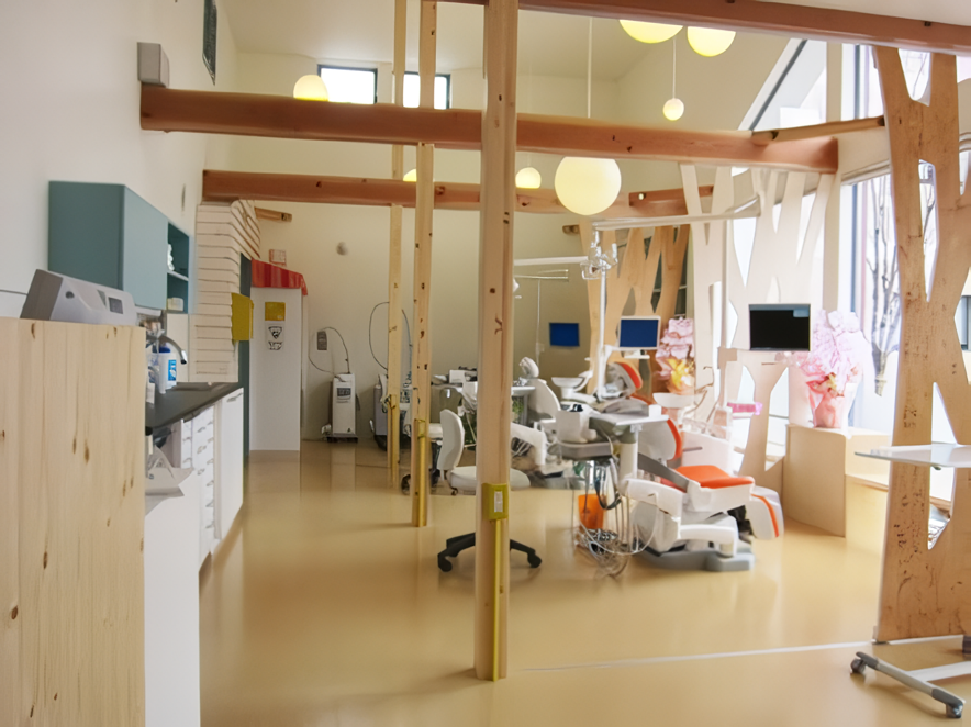 【日本小児歯科学会専門医 在籍】安心・安全に配慮した、子どもが通いやすい地域密着型歯科医院