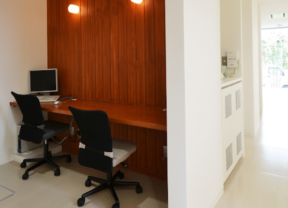 【土曜日診療あり】医療の向上と安全な治療を提供するため、スタッフ一丸となって患者様に対応する「ふくい歯科クリニック」