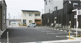 【駐車場10台完備】
スタッフ全員がベテラン衛生士。温かい雰囲気で迎えてくれる歯科医院。