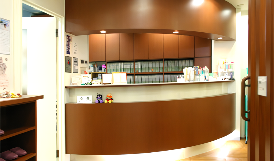 【豊中駅 東口より徒歩4分】【キッズスペースあり】子どもから高齢者まで一生お付き合いできる歯科医院・すぎもと歯科