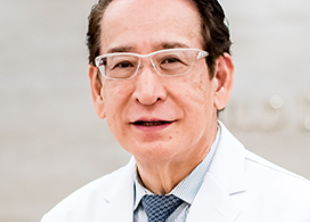 院長の中野　潤三郎