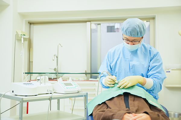 安全性と機能性を兼ね備えた精密インプラント治療の実現しています