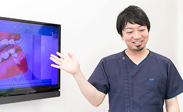 【江坂駅 1番出口 徒歩3分】かかりつけ歯科医機能強化型歯科診療所 認定　一人ひとりの患者様に寄り添い、長期に渡る口腔健康サポートを提供