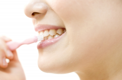 専門医が皆様のお口の健康をしっかりとサポートいたします