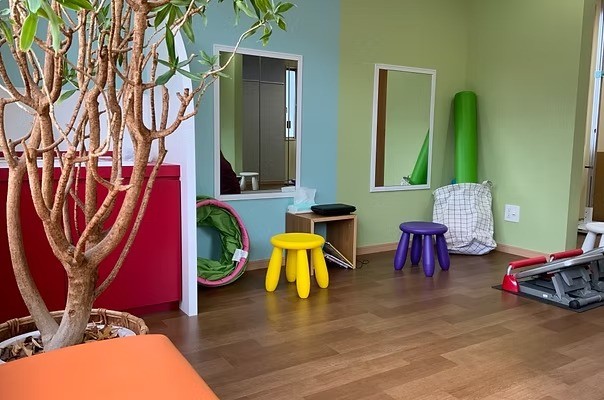 専門資格をもつ歯科医師が、お子様の成長に合わせて丁寧に対応