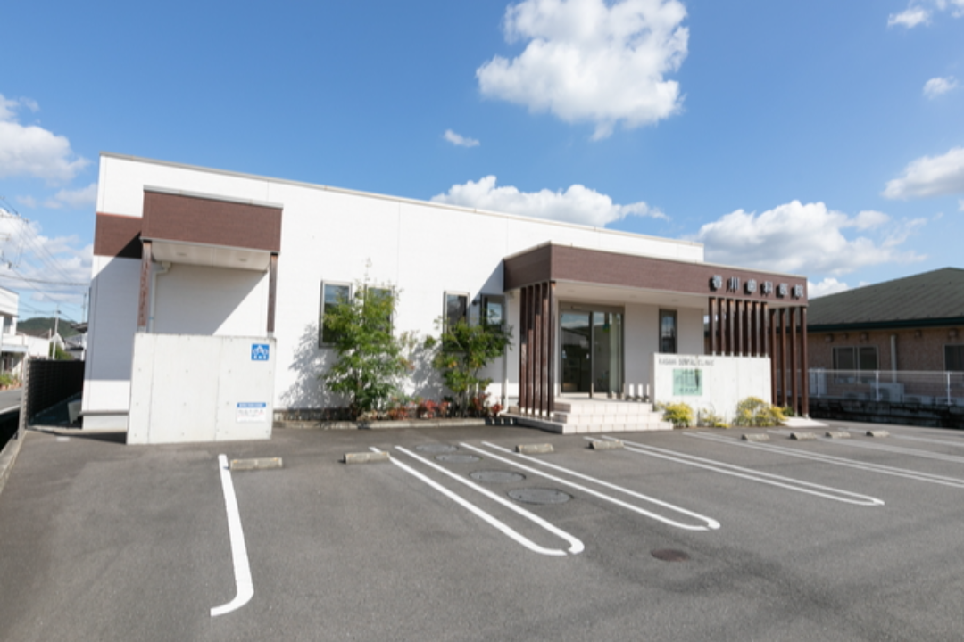 いつまでも美味しく食べられる喜びを - 香川歯科医院の目指す歯科医療