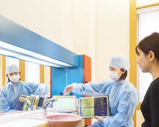 むし歯菌を位相差顕微鏡で診査