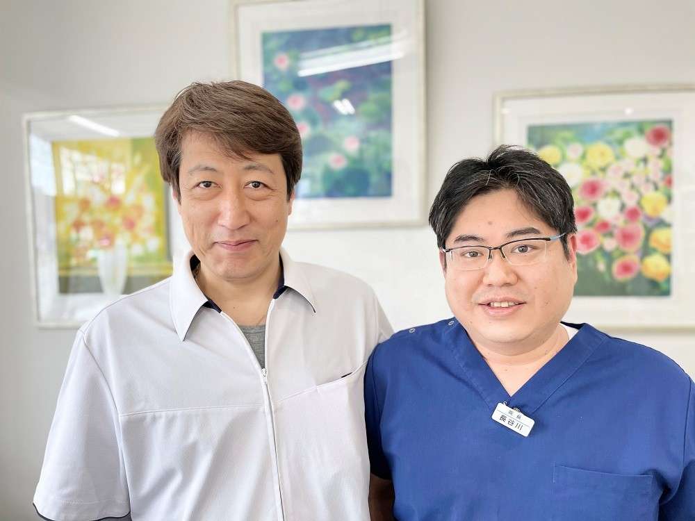 院長の長谷川（写真右）と理事長の松平（同左）