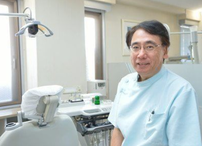 院長の宮内　錦一