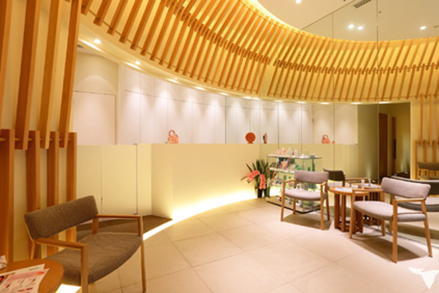 【JR御茶ﾉ水駅徒歩3分】【土曜日診療対応】患者様一人ひとりに質の高い診療サービスを提供する「ホワイトエッセンス御茶ノ水デンタルクリニック」