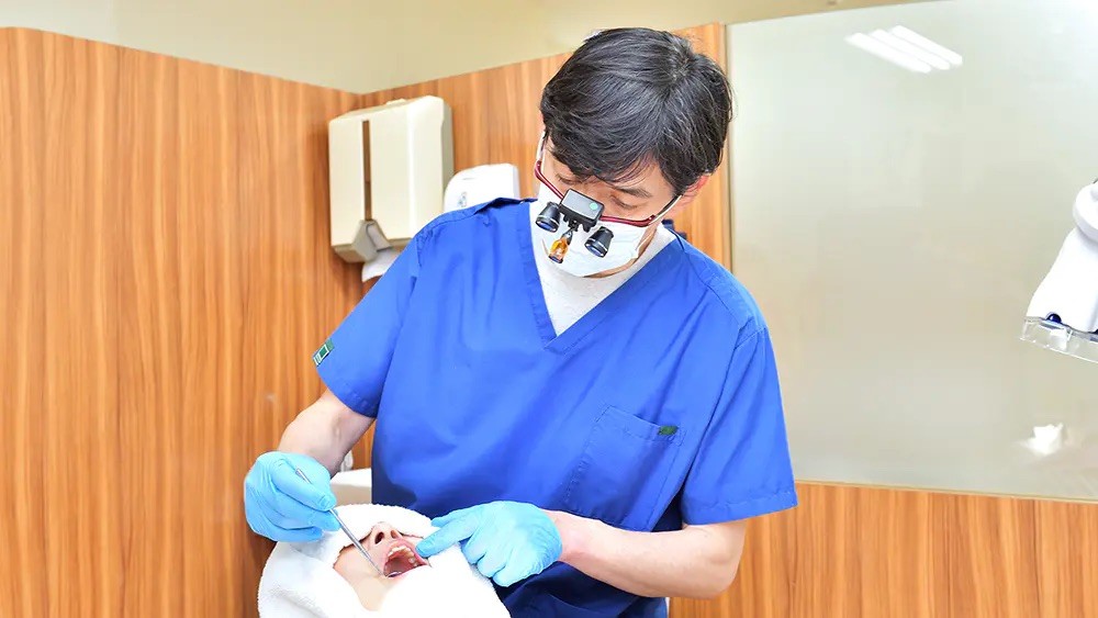 認定矯正医の院長が治療を担当