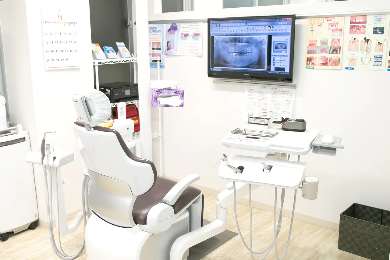 【日本口腔外科学会認定医 在籍】【阪神西宮駅から徒歩16分】痛みに配慮し、親知らずや粘膜疾患にも対応する 広本歯科クリニック