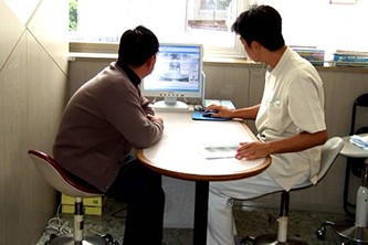 安心して治療を受けていただくためのコンサルテーションを行っています