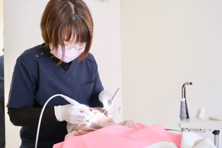 歯周病治療の様子