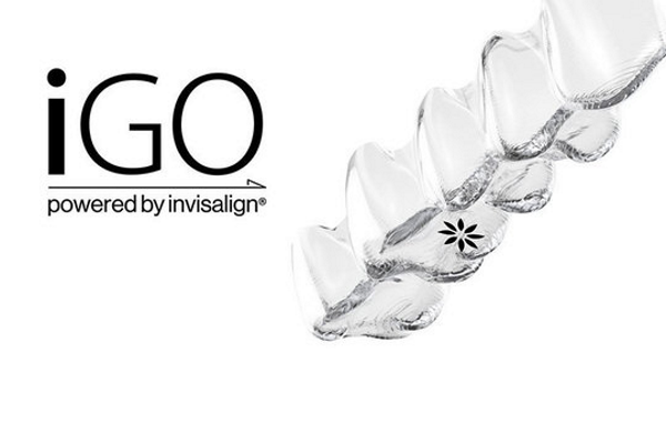 目立ちにくいマウスピース型の部分矯正を実施しています