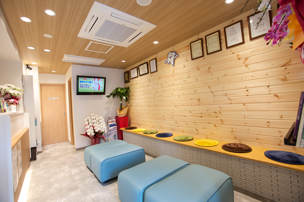 外観・待合室・診療室