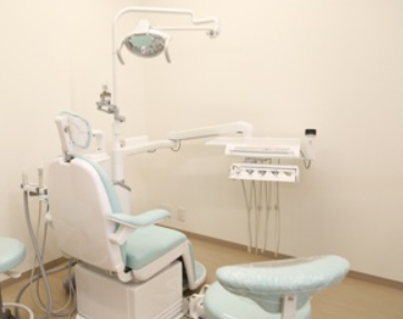 【あざみ野駅 徒歩4分】【日本補綴歯科学会専門医】【訪問診療可】虫歯治療から快適な義歯の作製まで、患者様の未来を見据えた治療をご提供